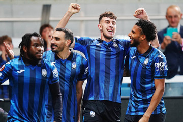 Atalanta thắng tưng bừng vào chung kết Europa League
