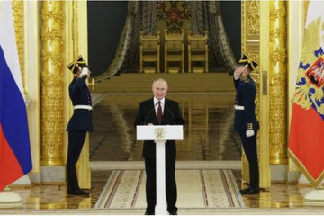 Nga dùng bản sao đặc biệt của Hiến pháp cho lễ nhậm chức của ông Putin