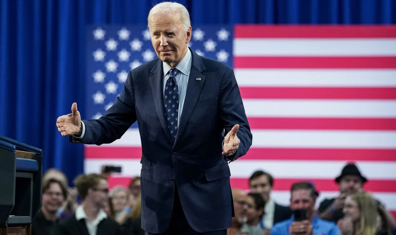 Tổng thống Biden công bố kế hoạch giảm nợ cho sinh viên Mỹ